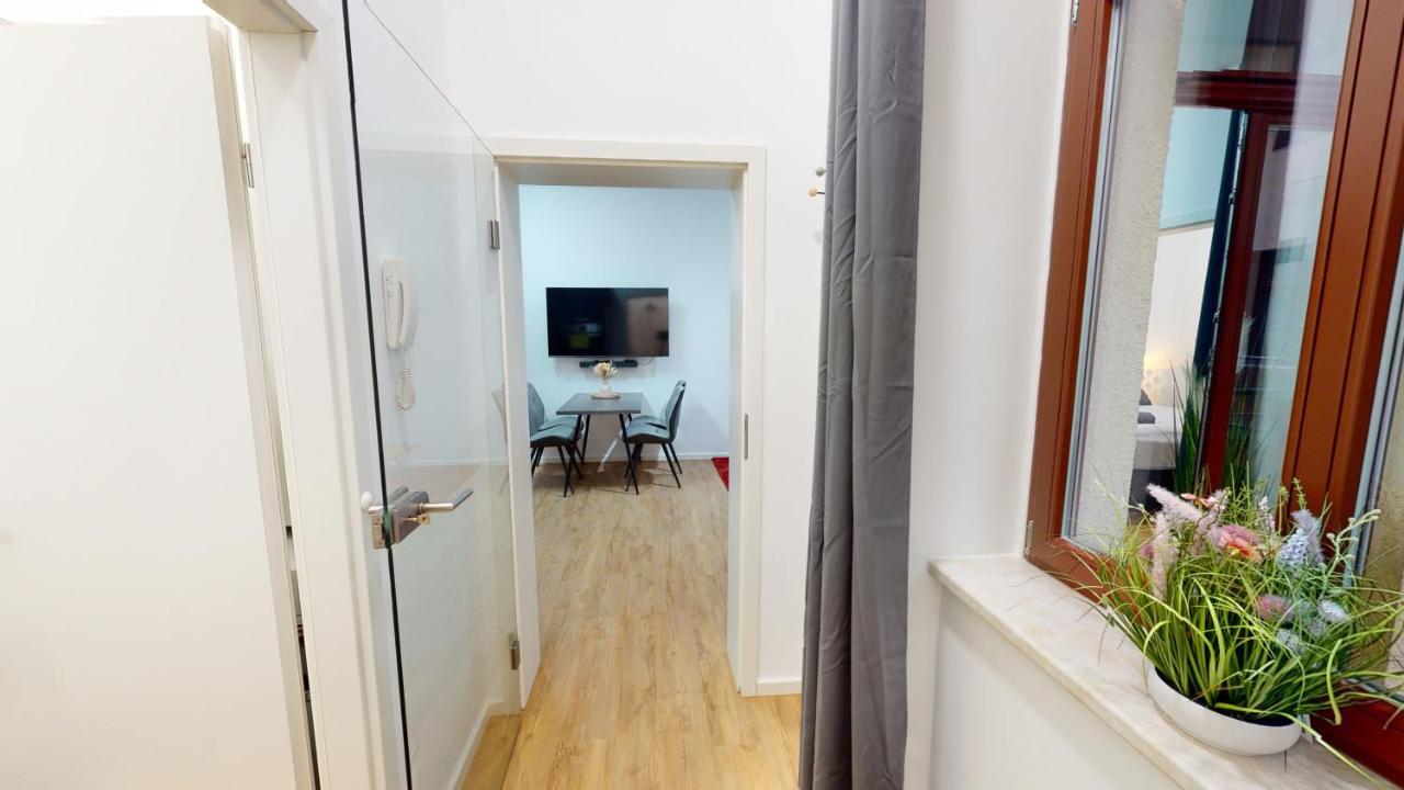 Sweethome - Luxus Pur - Grosse Kueche, Wifi Магдебург